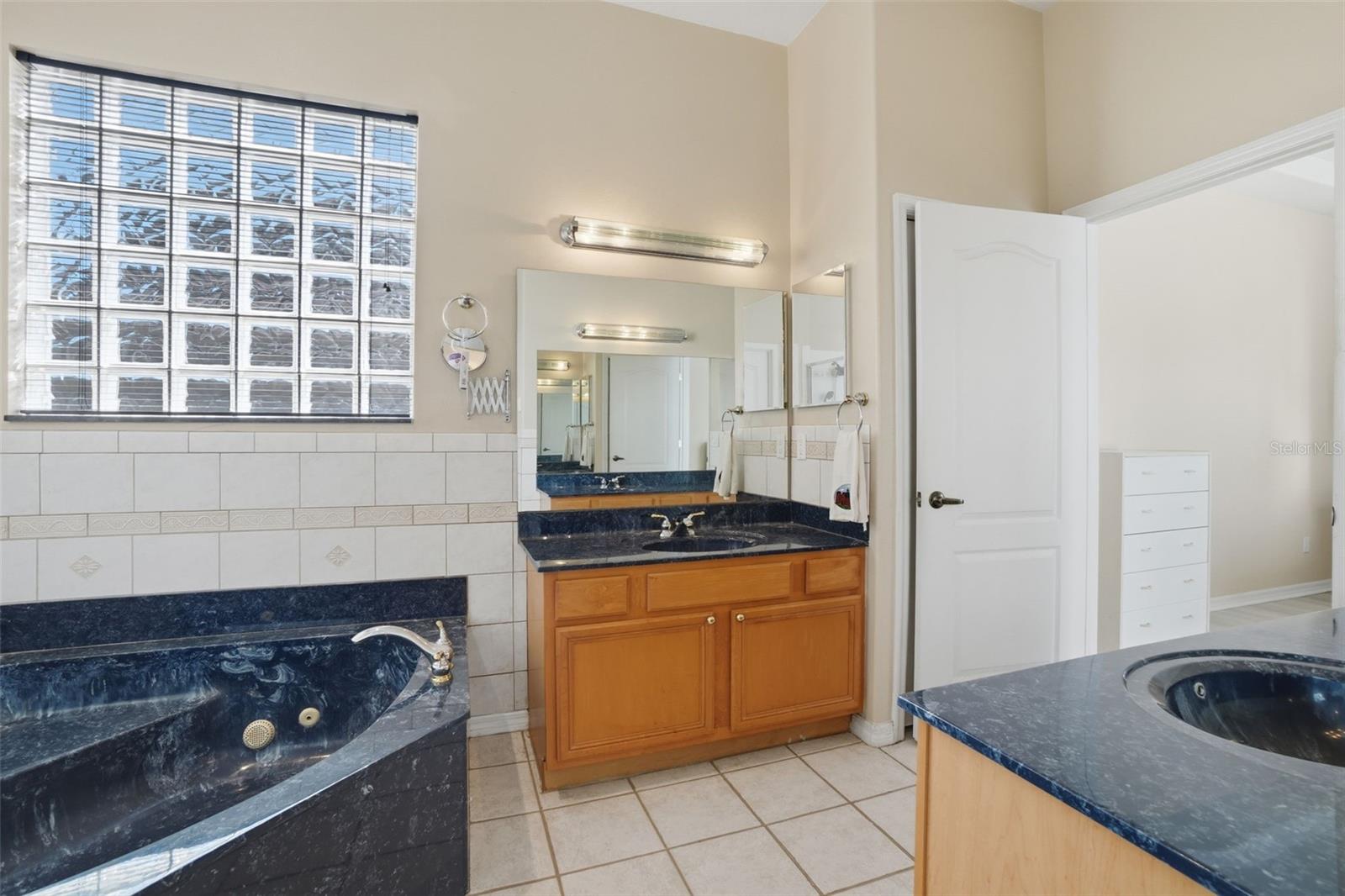 CONWAY GROVES - Residential