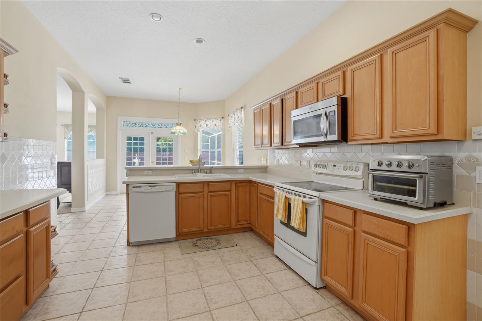 CONWAY GROVES - Residential