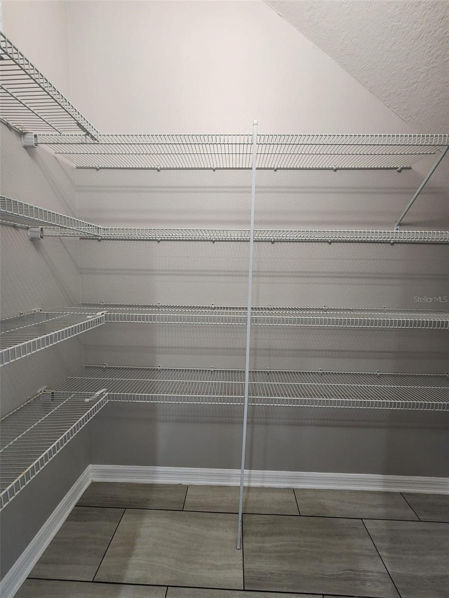 OAK CREEK PRCL 2 UNIT 2B - Residential Lease