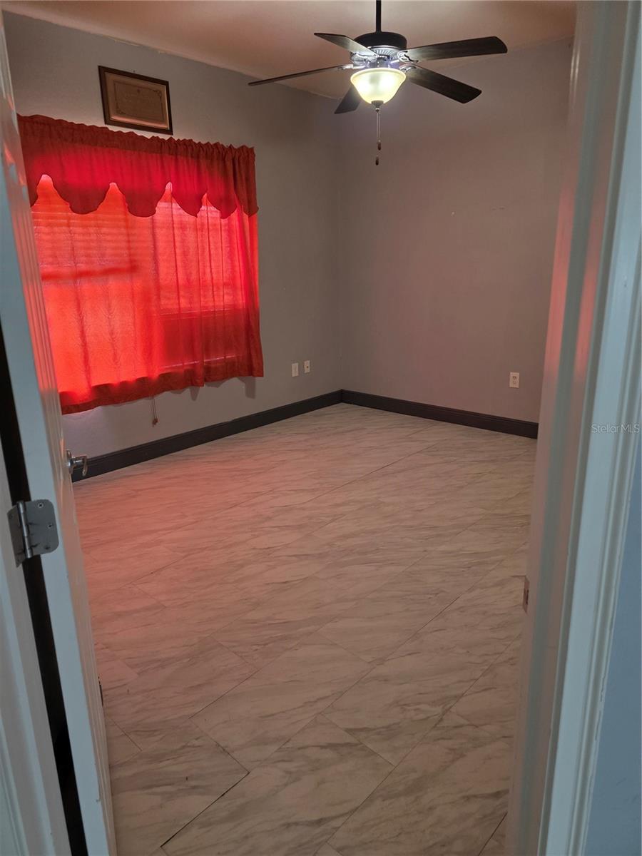 HARTFORD ESTATES - Residential