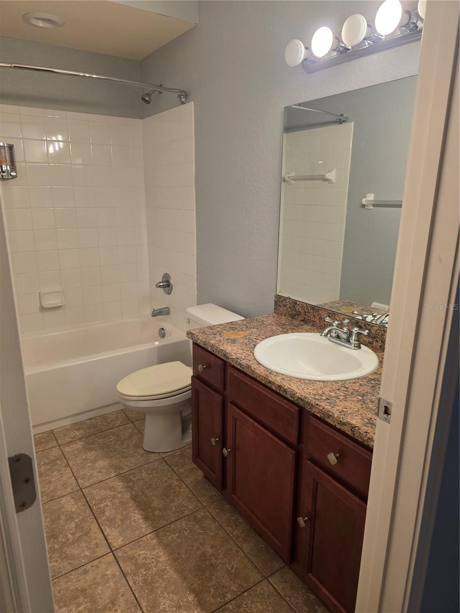 HARTFORD ESTATES - Residential