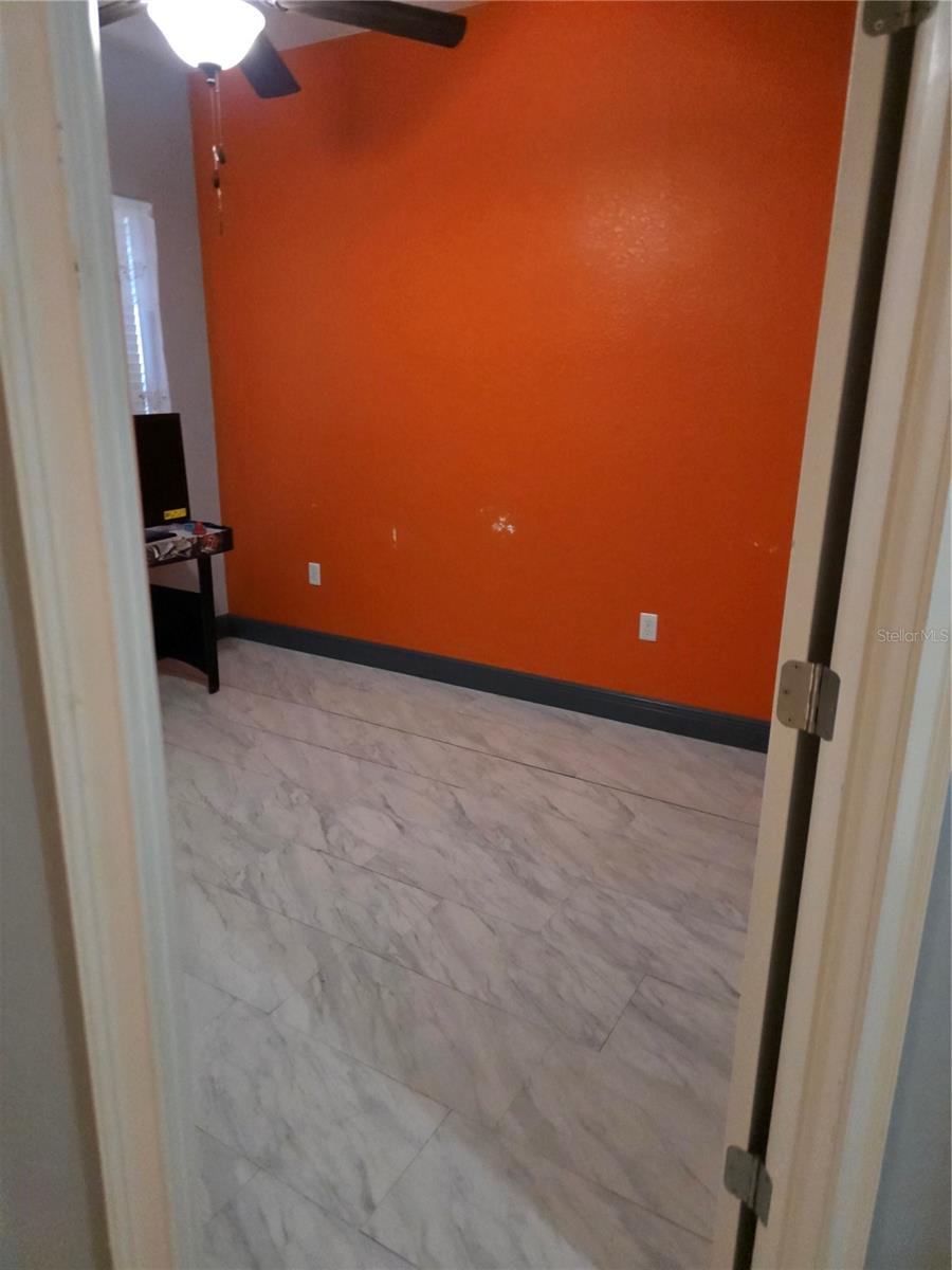 HARTFORD ESTATES - Residential
