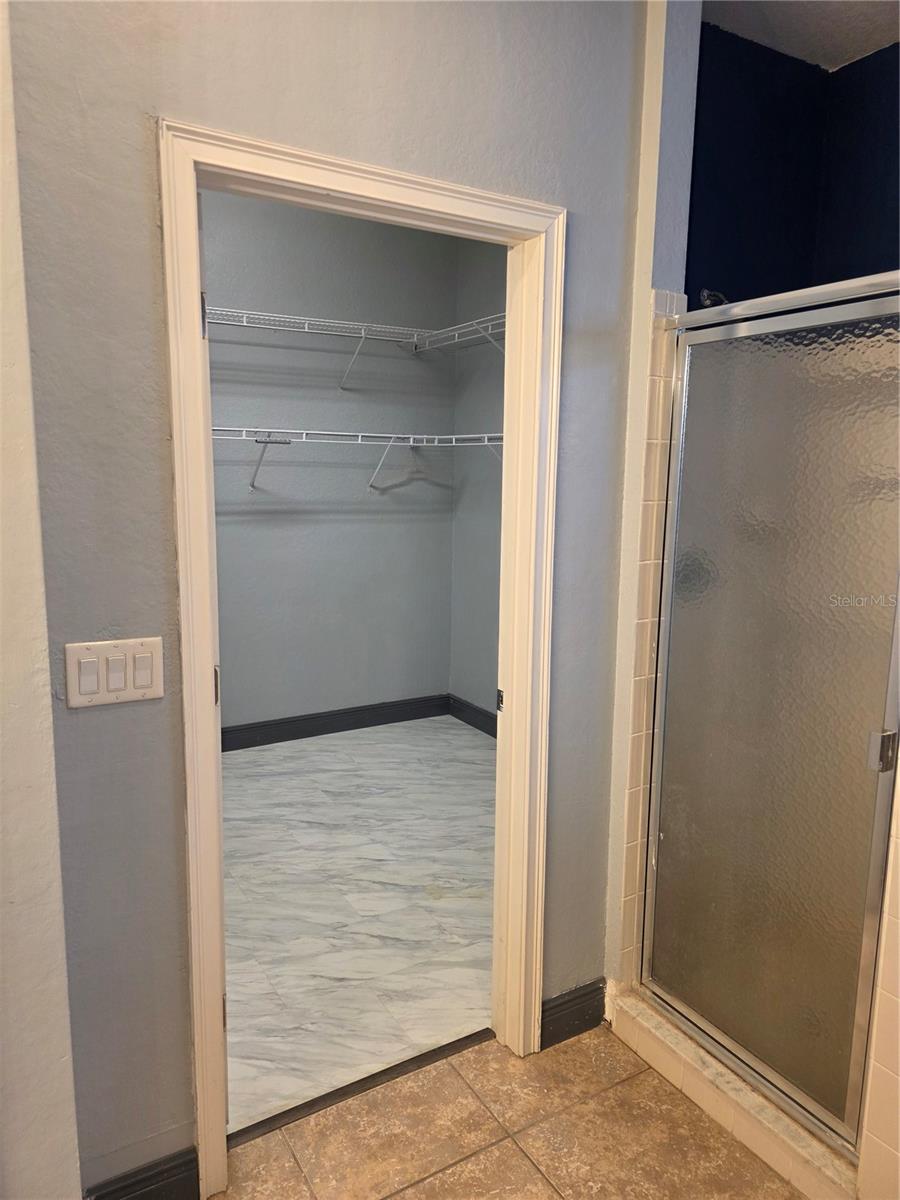 HARTFORD ESTATES - Residential