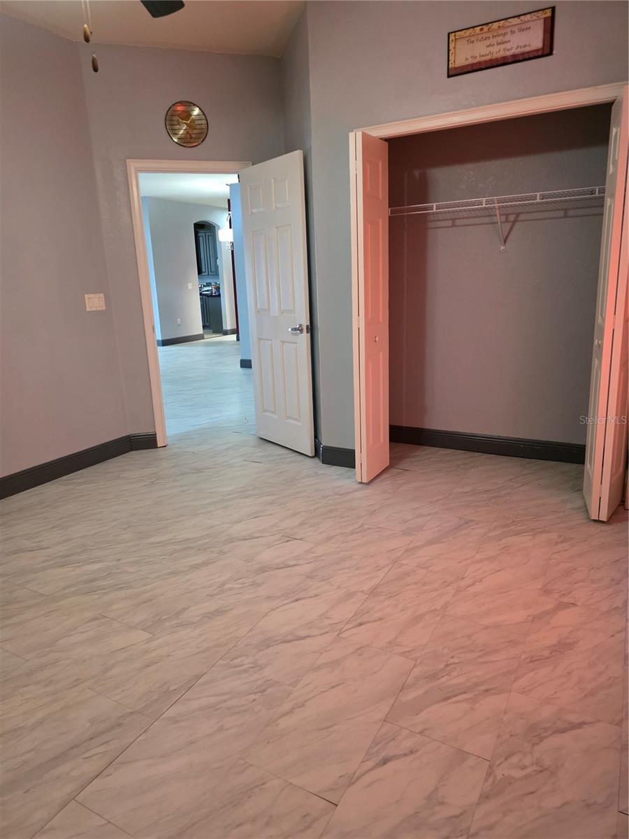 HARTFORD ESTATES - Residential