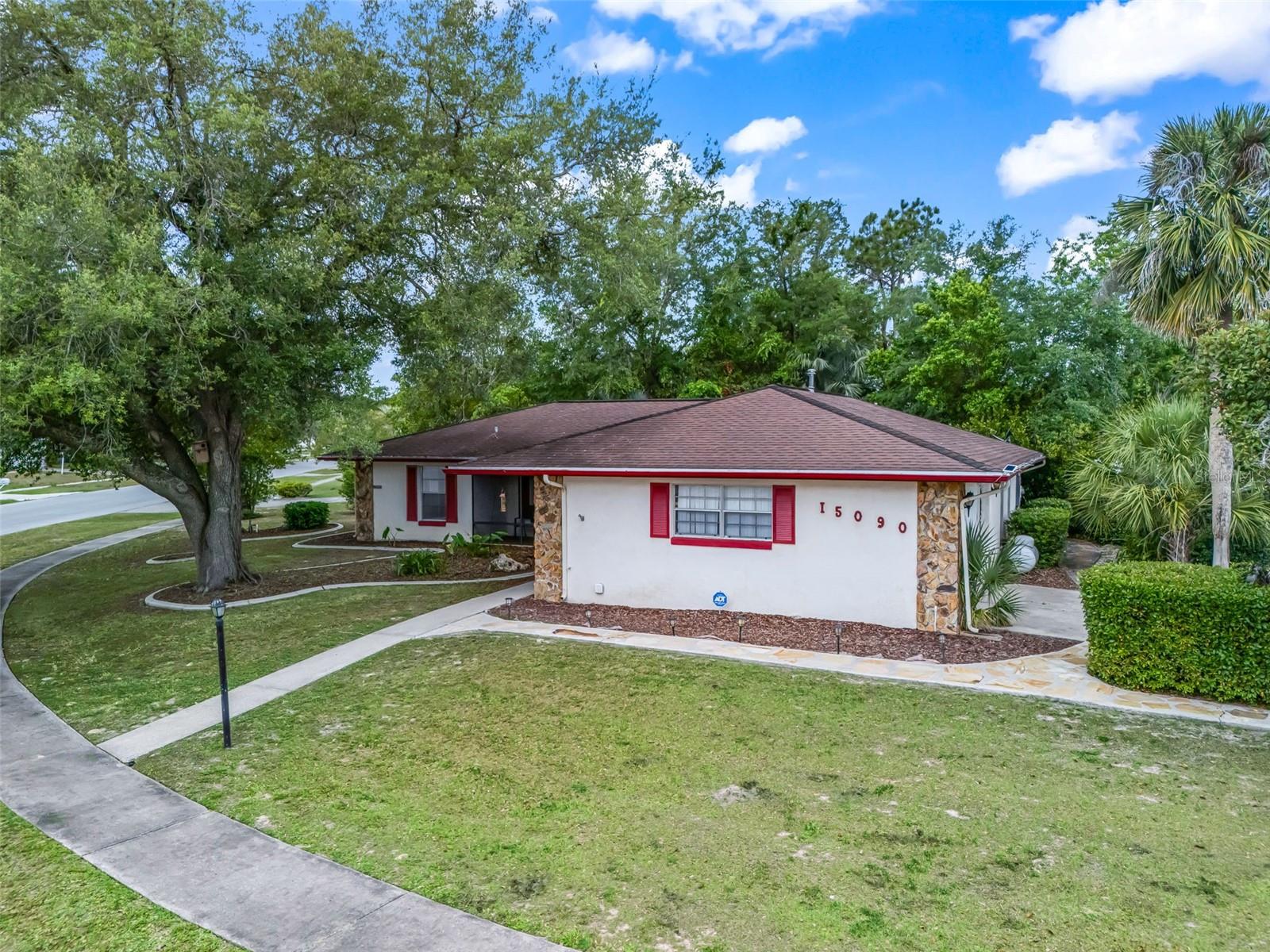 15090 SW 35TH CIRCLE