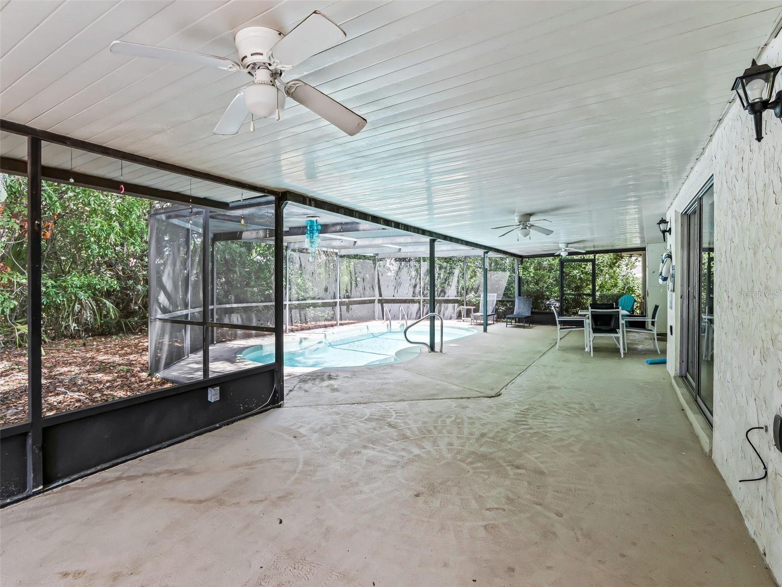 MARION OAKS UN 02 - Residential