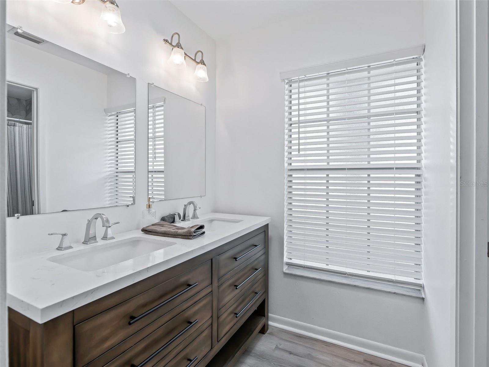 MARION OAKS UN 02 - Residential