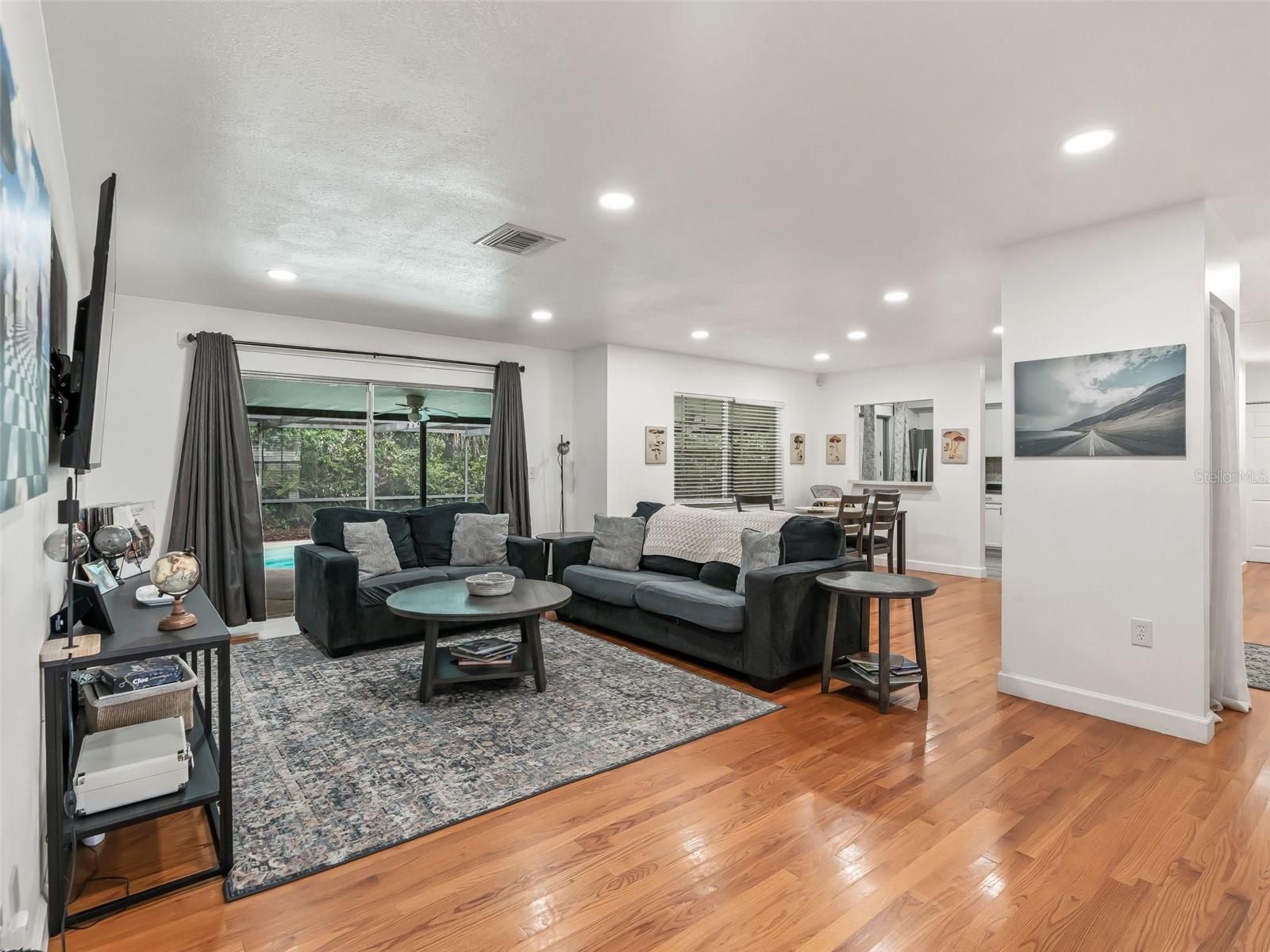 MARION OAKS UN 02 - Residential