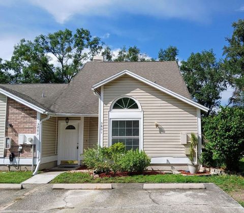 5801 RED CEDAR LANE TAMPA FL 33625