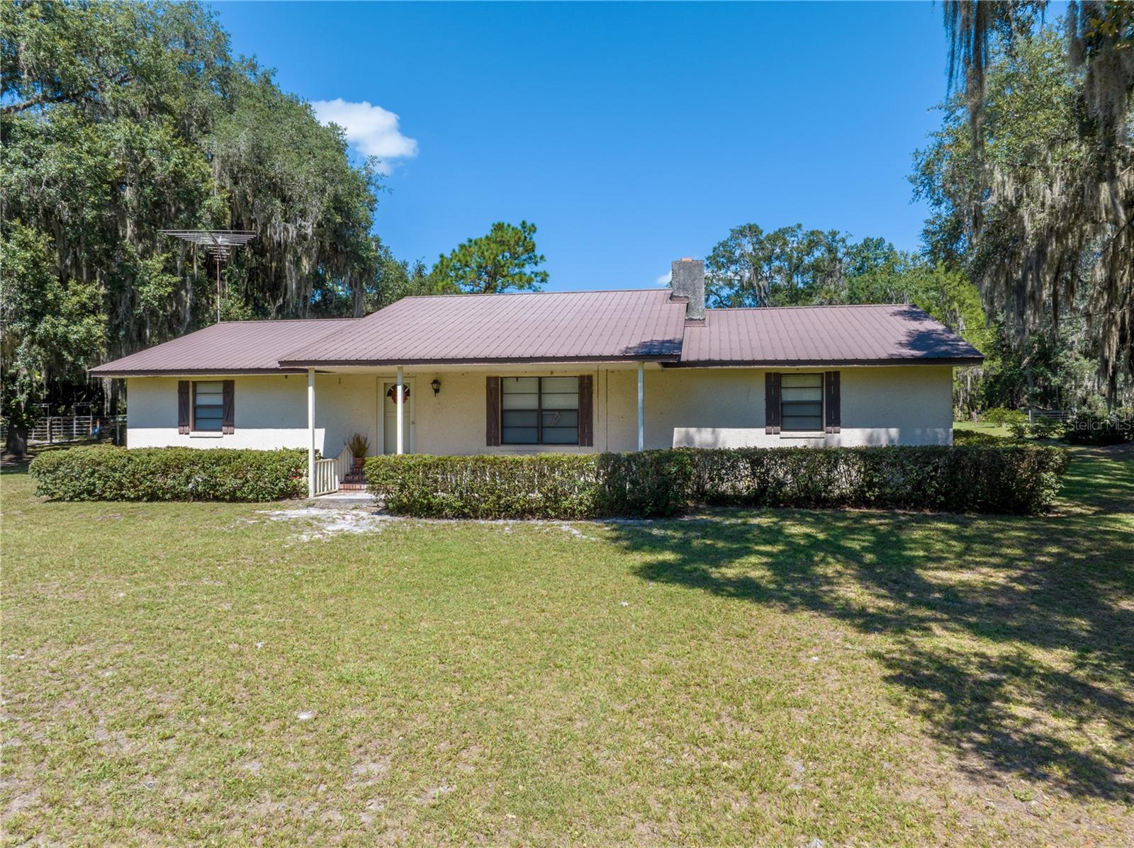 1360 S STATE ROAD 19