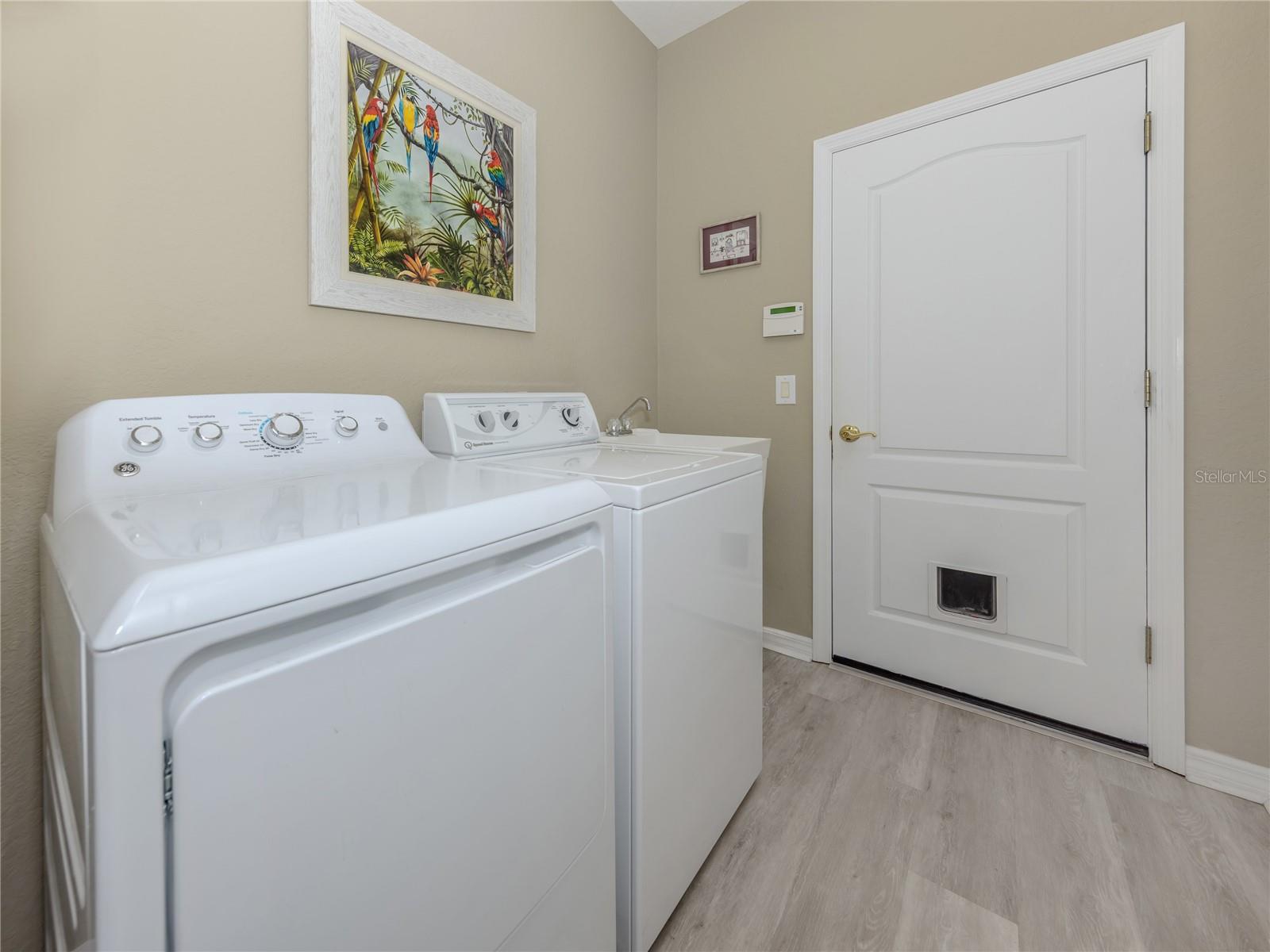 STONEYBROOK AT VENICE - Residential