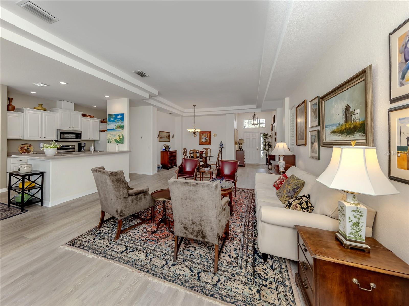 STONEYBROOK AT VENICE - Residential