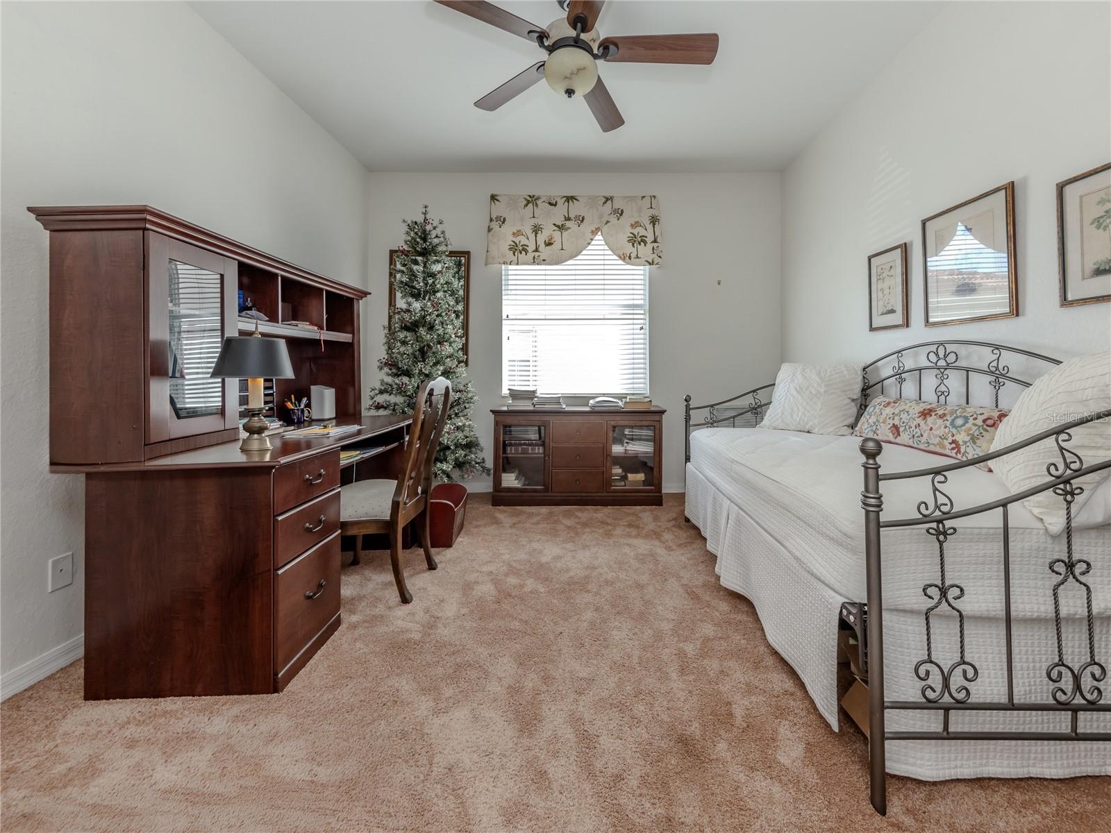 STONEYBROOK AT VENICE - Residential