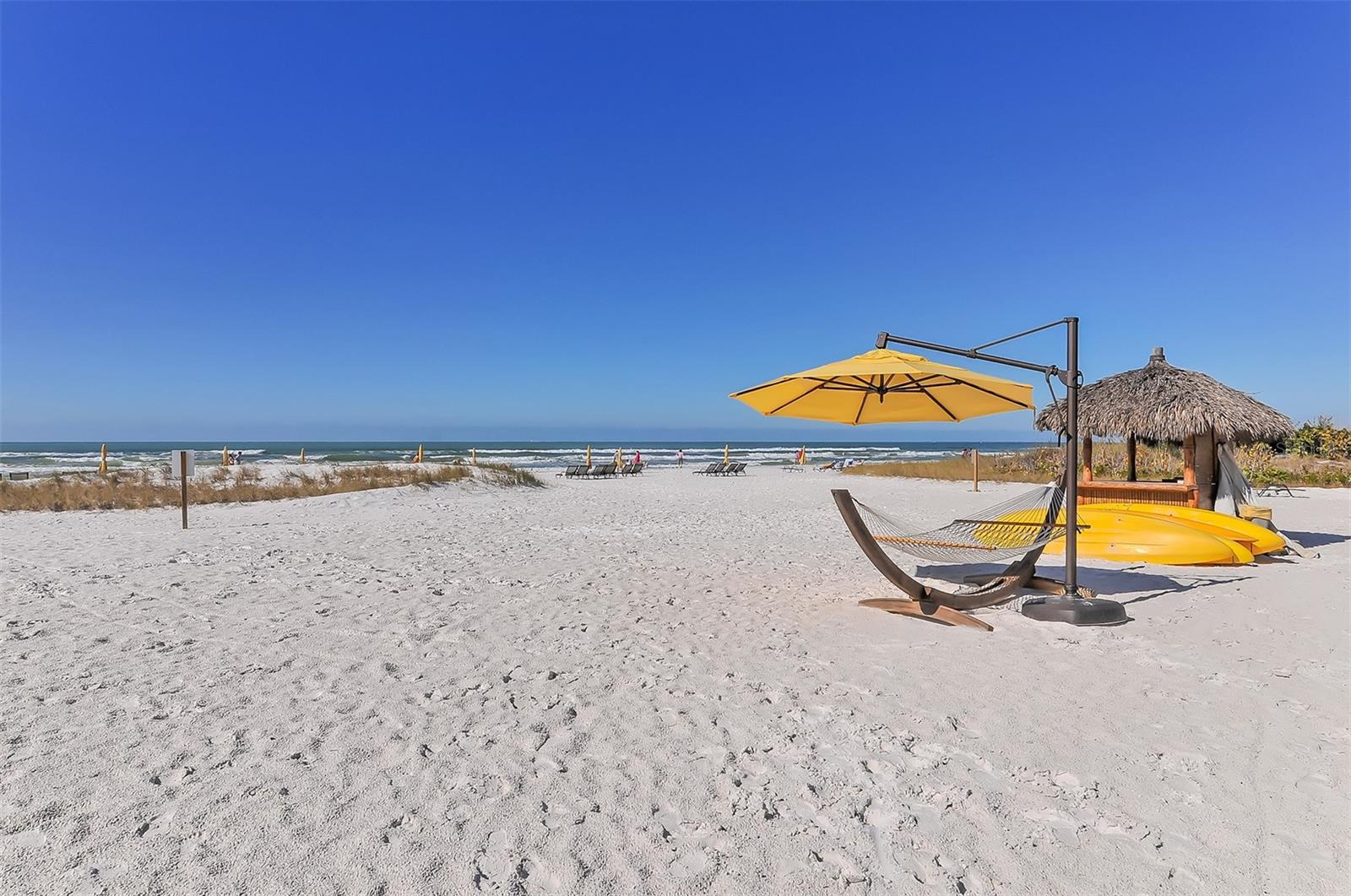 SIESTA KEY BEACH RESIDENCES - Residential