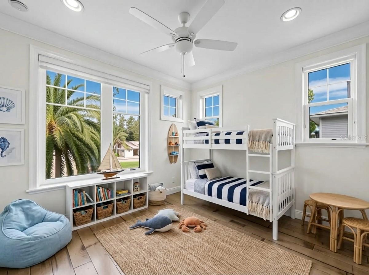 CONRAD BEACH - Residential