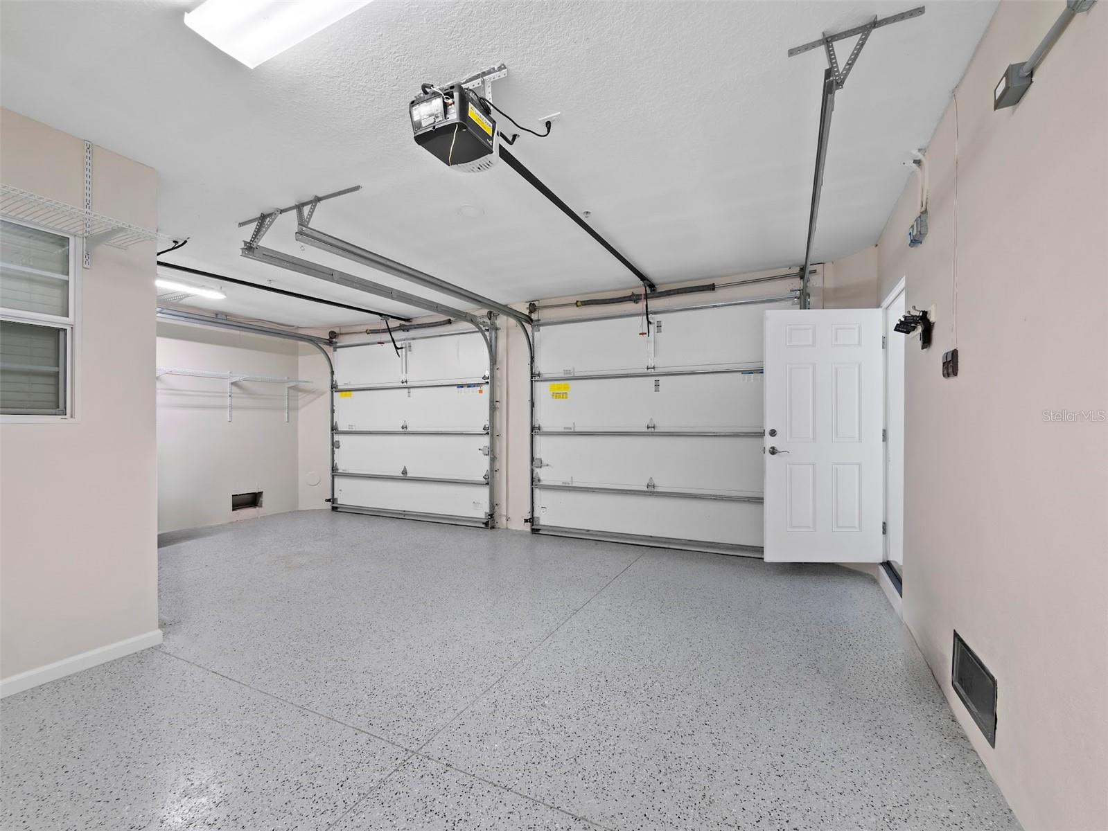 CONRAD BEACH - Residential