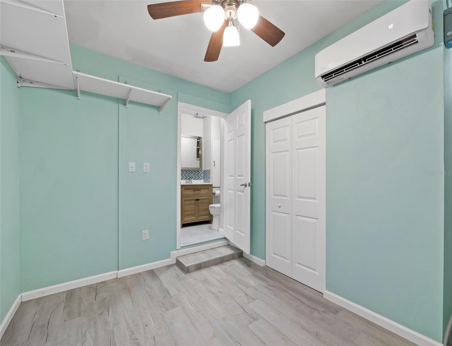 CONRAD BEACH - Residential