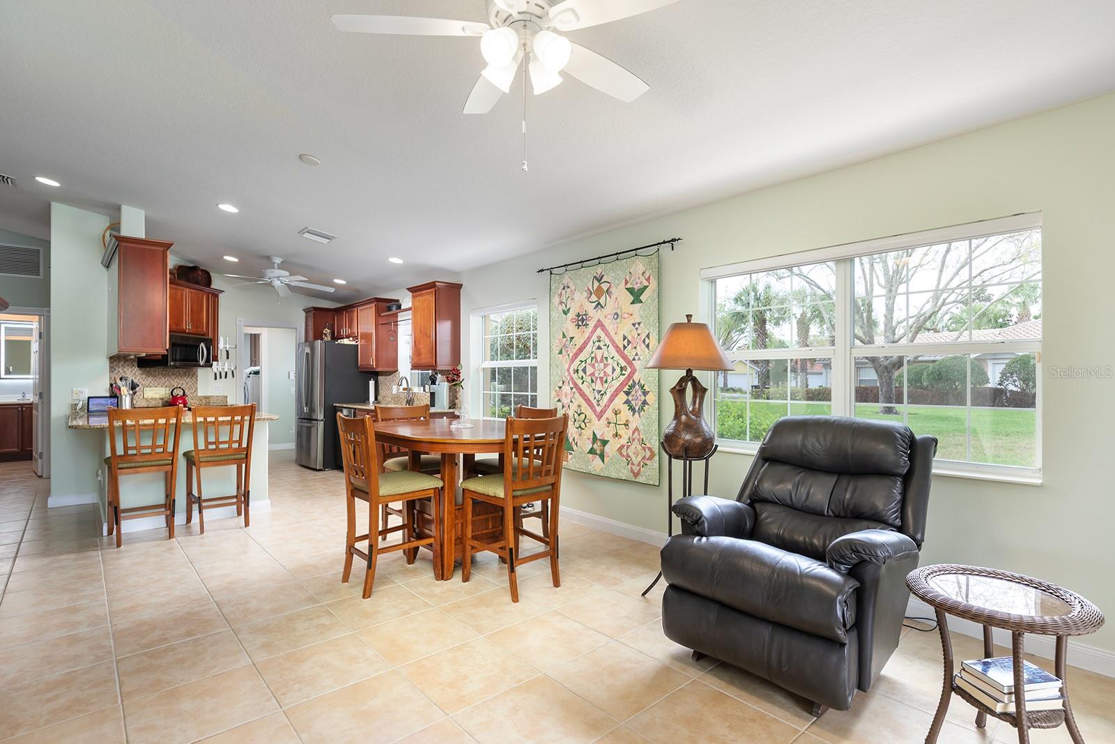 VILLAGEWALK/LK NONAD & 01 - Residential