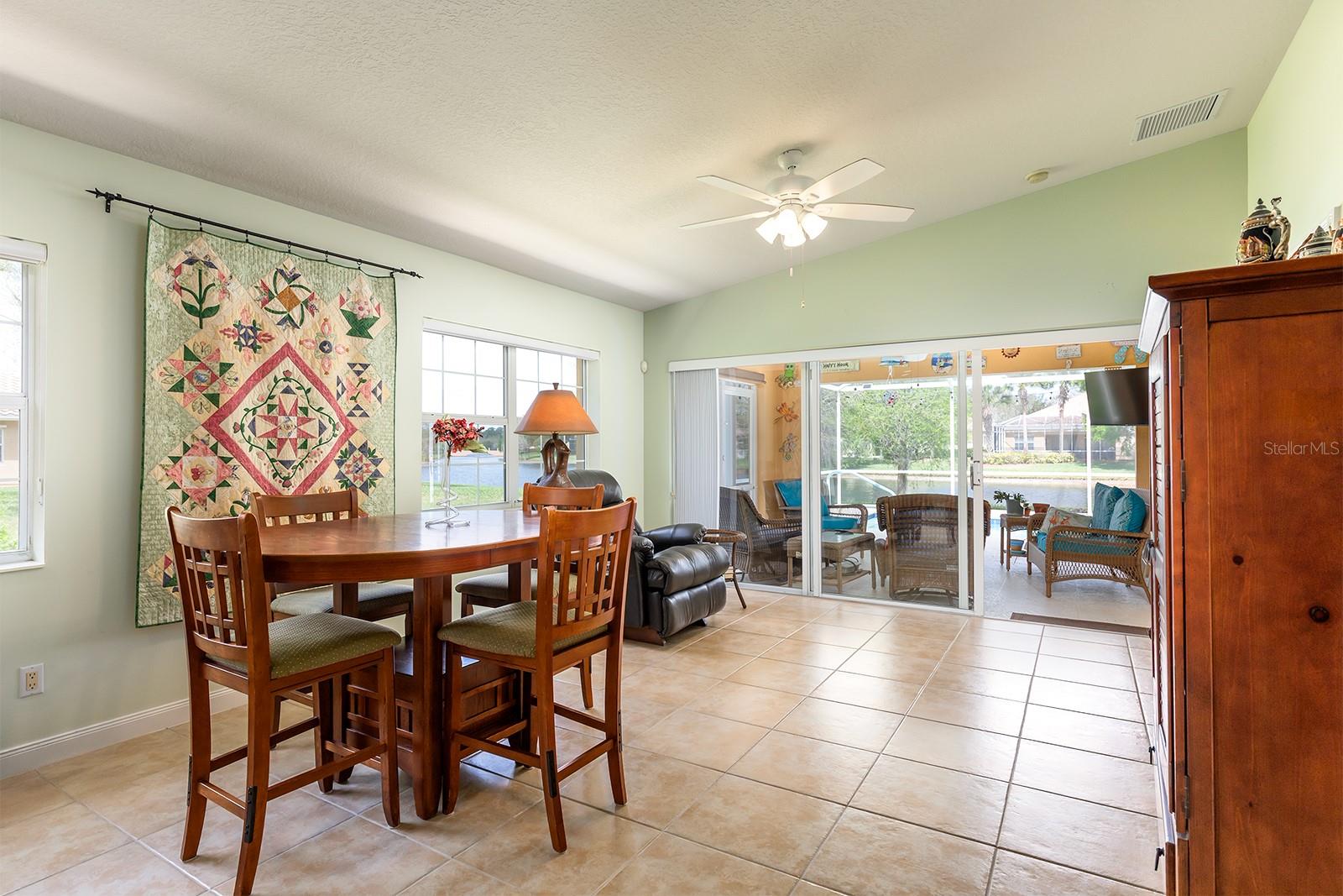 VILLAGEWALK/LK NONAD & 01 - Residential