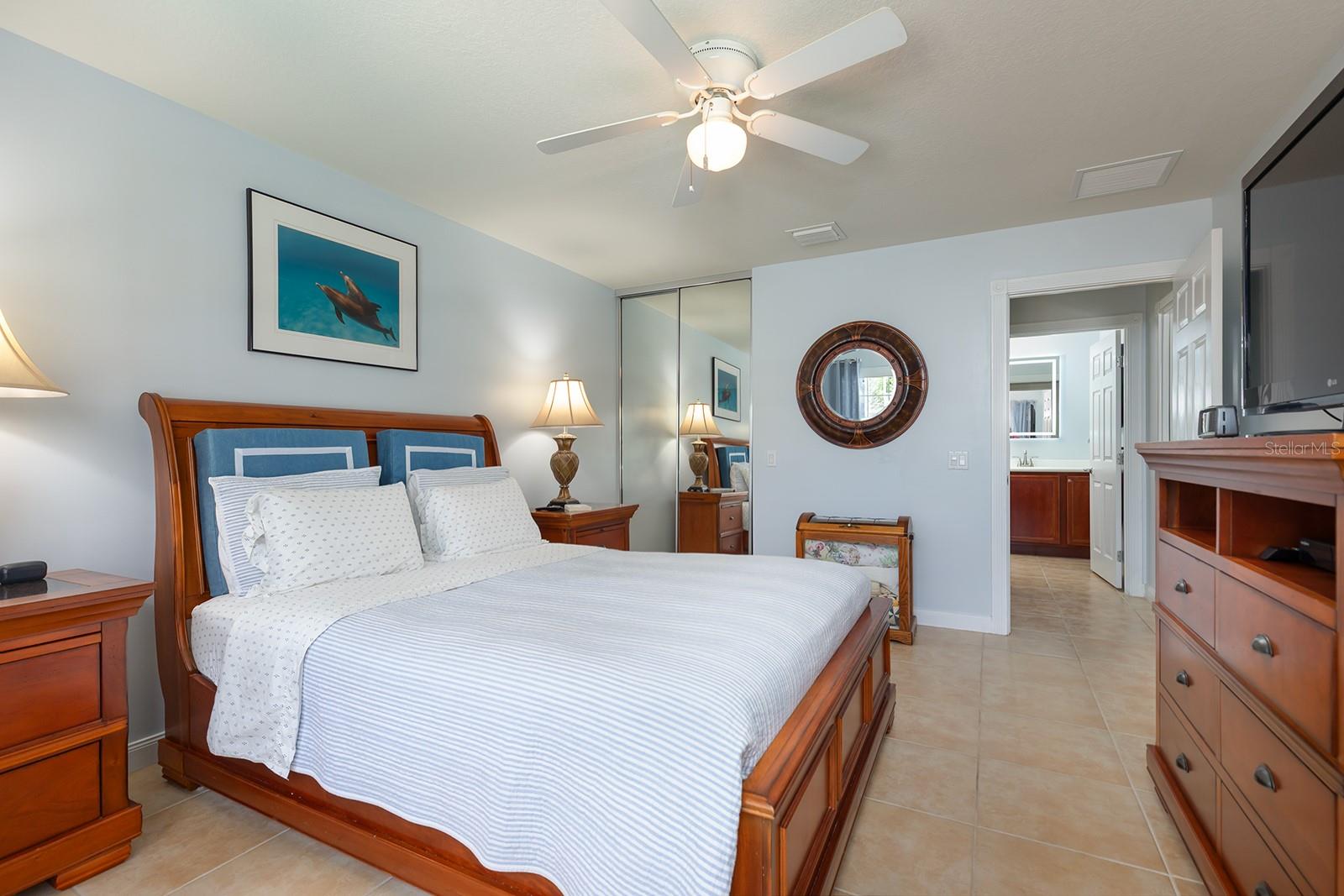 VILLAGEWALK/LK NONAD & 01 - Residential