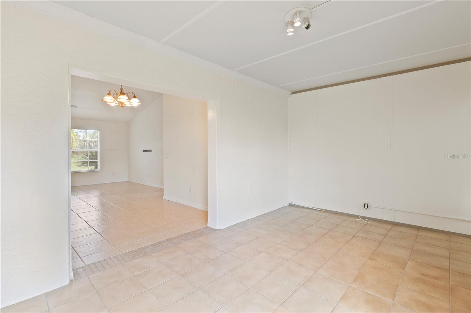 PORT CHARLOTTE 9 - Residential Lease