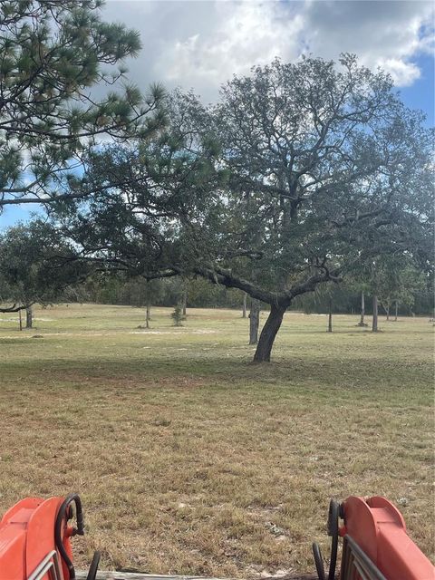 A home in DUNNELLON