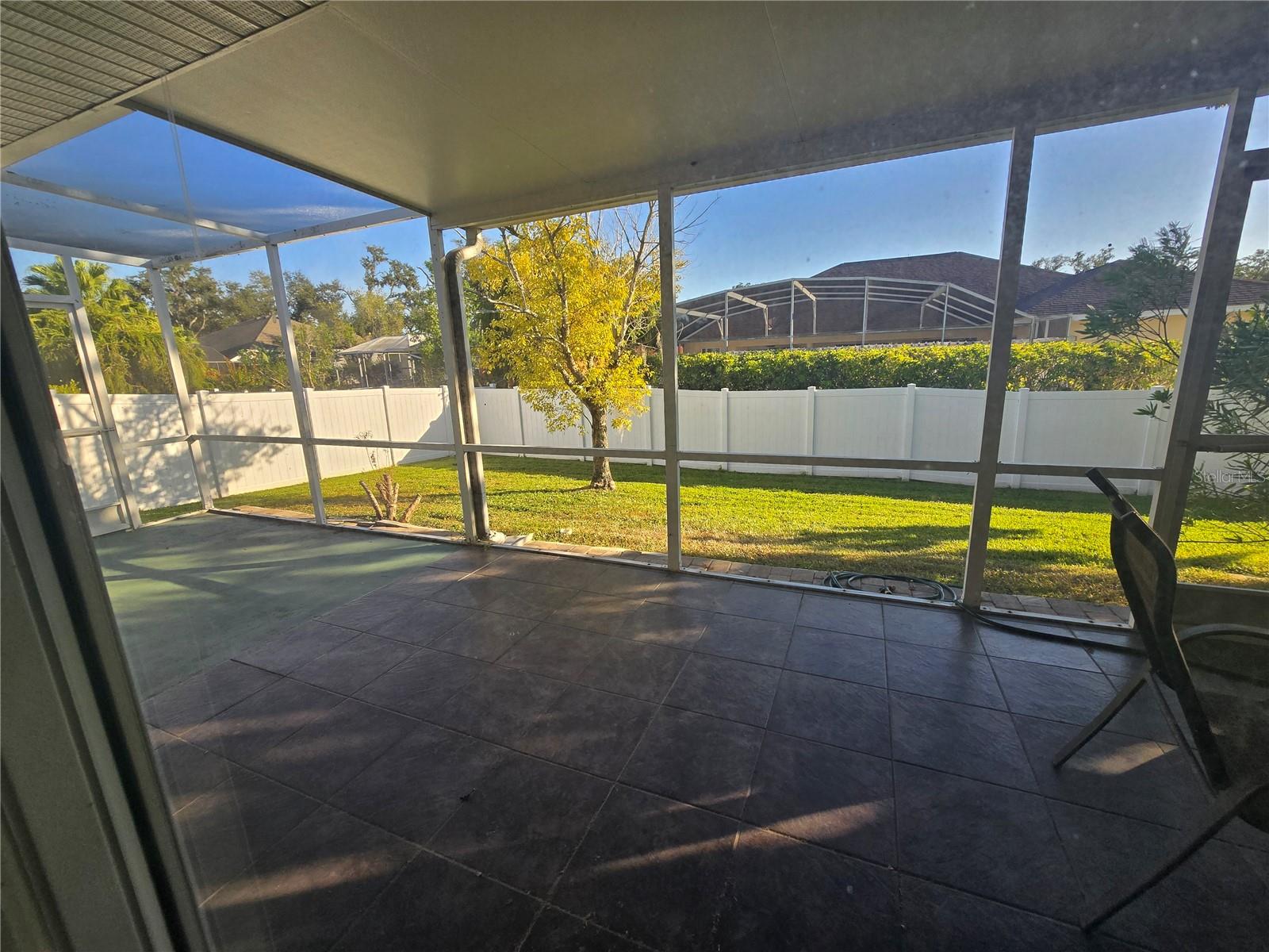 OAKLEY - Residential