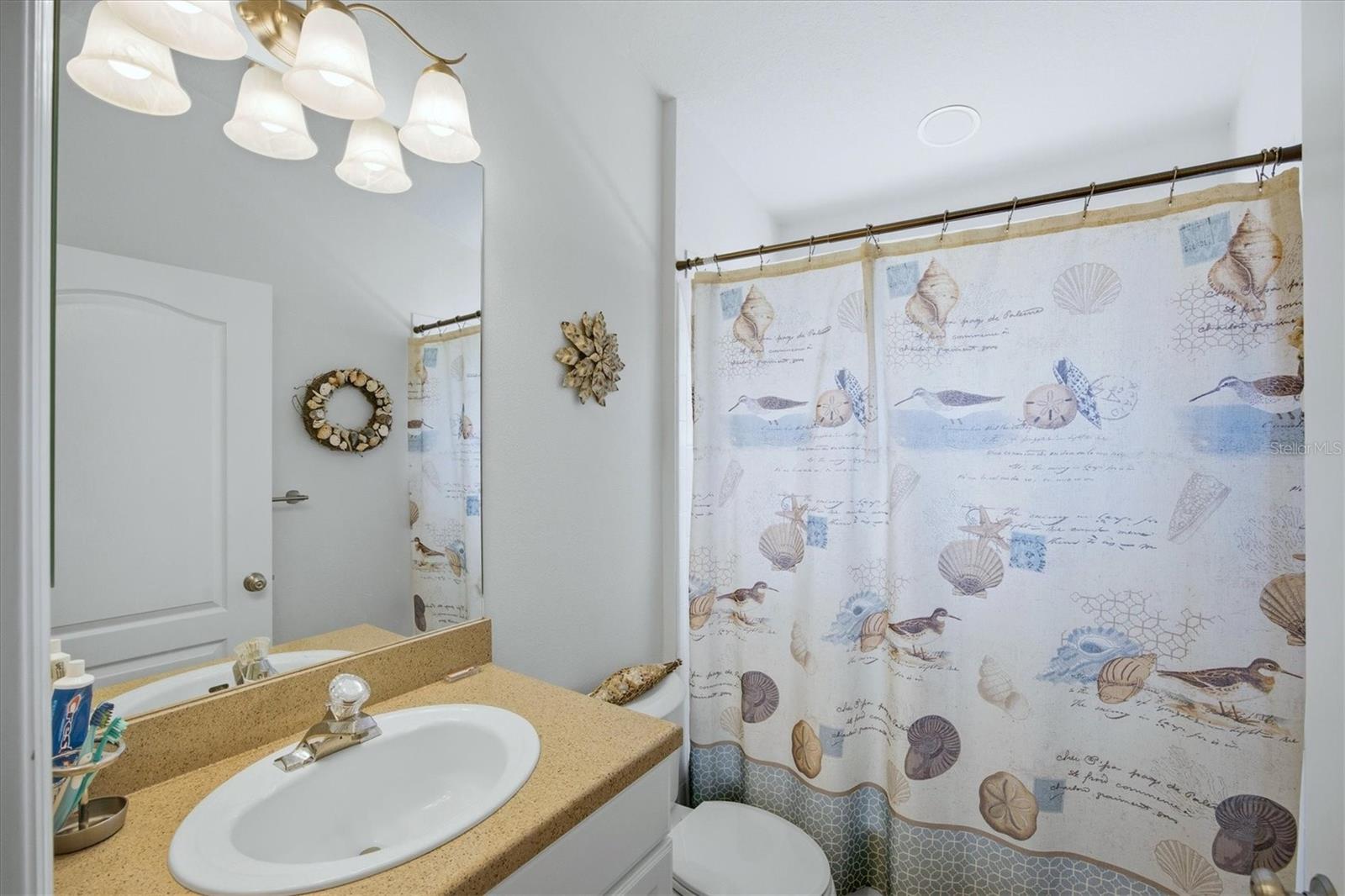 LAKESIDE PLANTATION - Residential