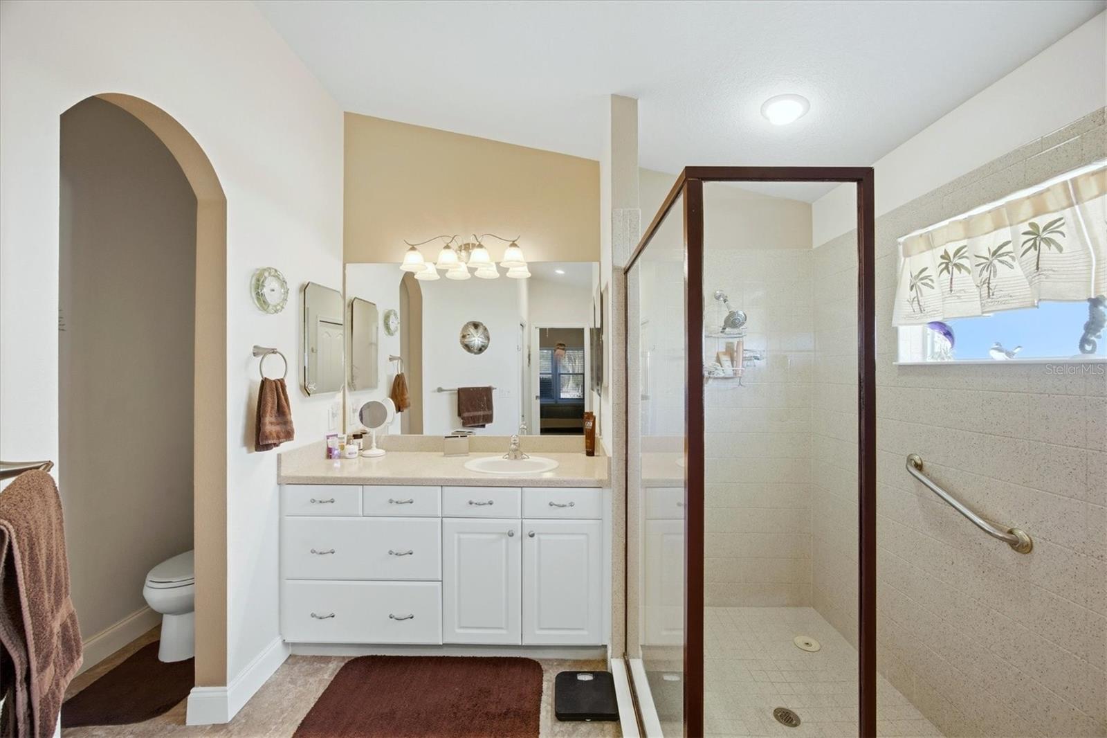 LAKESIDE PLANTATION - Residential