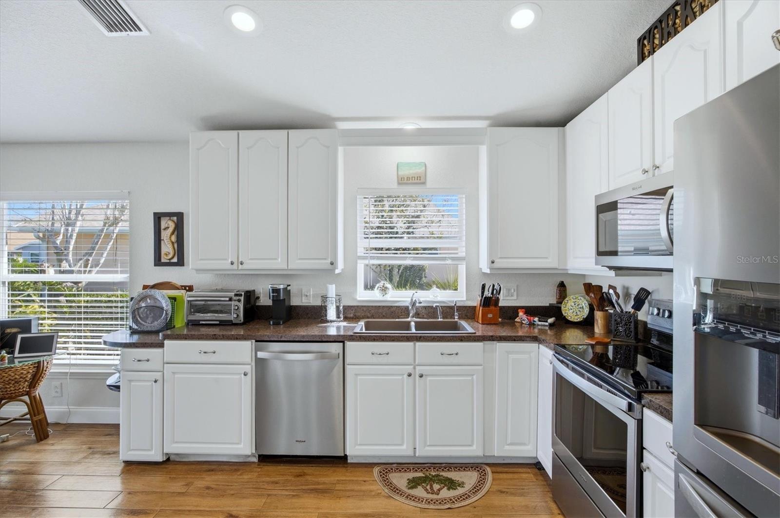 LAKESIDE PLANTATION - Residential