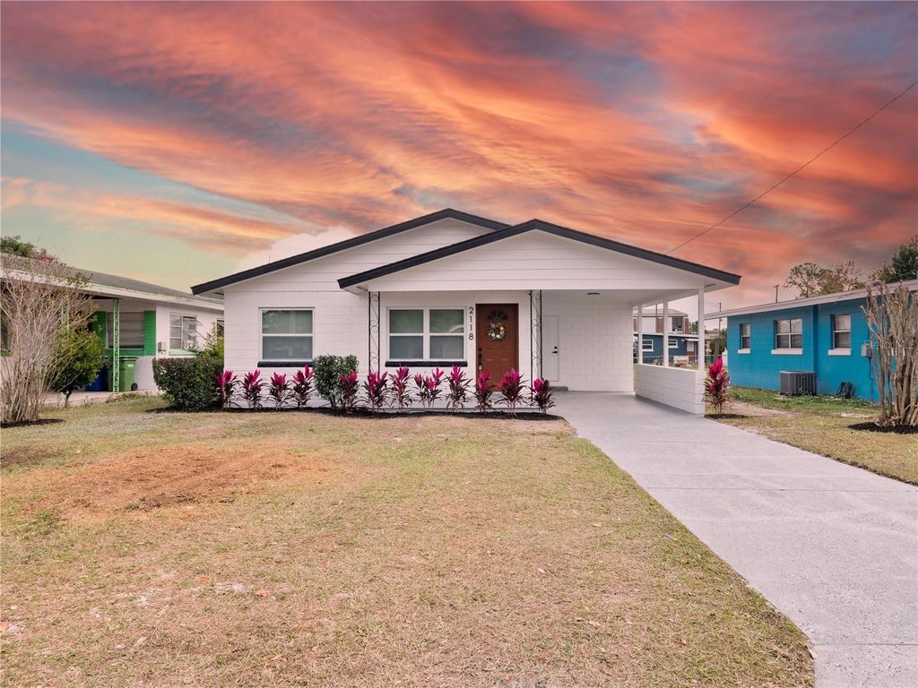 Photo of 2118 Edwin St, Winter Haven, FL 33881 (MLS # O6370466)