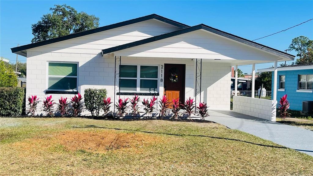 Photo of 2118 Edwin St, Winter Haven, FL 33881 (MLS # O6370466)