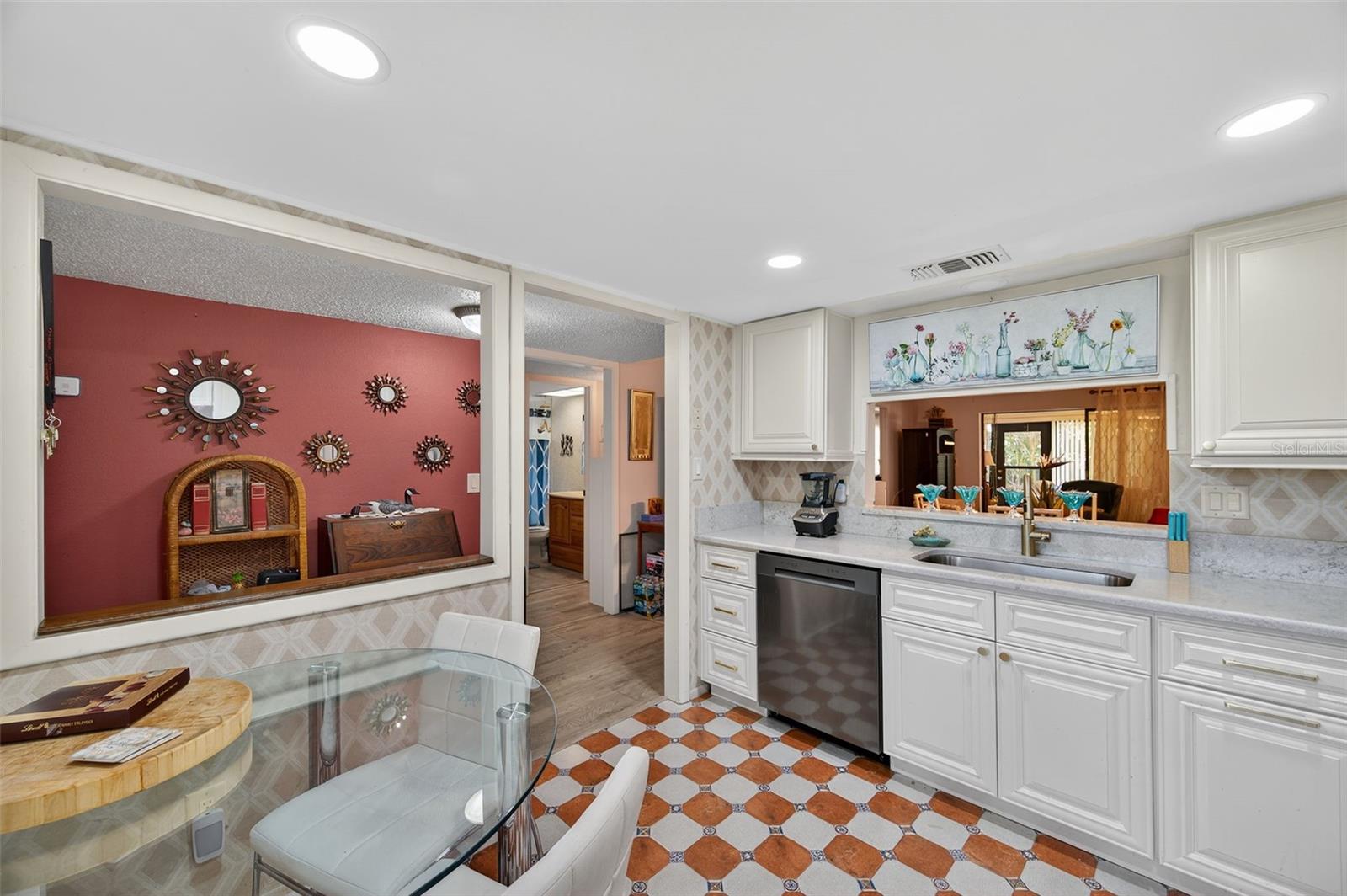 2555 ROYAL PINES CIRCLE 15A