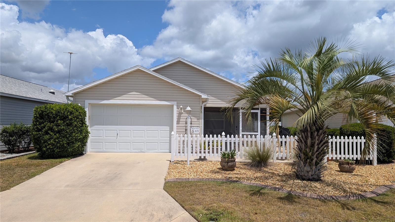 971 MARGAUX TRAIL