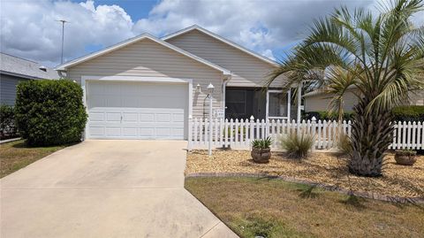 Photo of 971 Margaux Trail, The Villages, FL 32162 (MLS # G5096444)