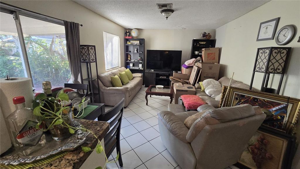 Photo of 6174 NW 183rd Lane, Hialeah, FL 33015 (MLS # O6364037)