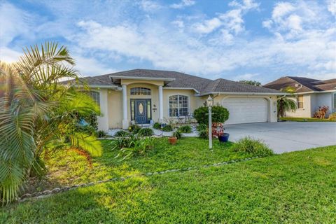 A home in SARASOTA