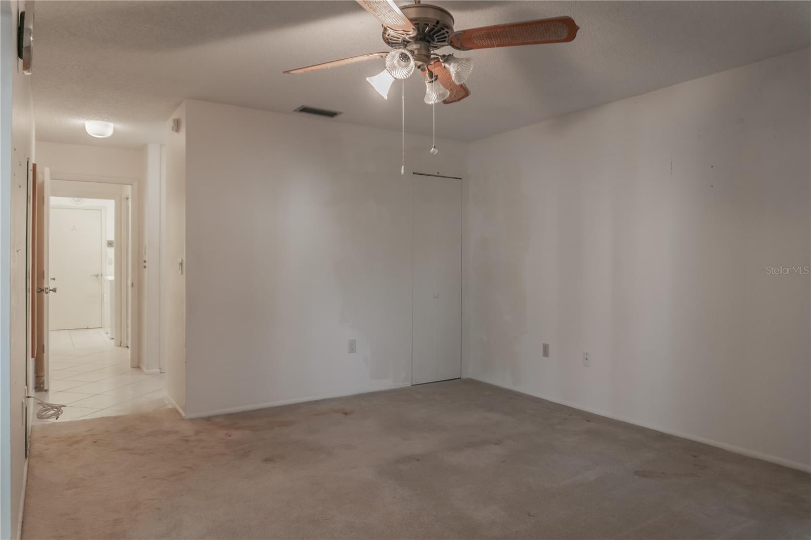 VILLAGE PLAZA SEC 4 - Residential