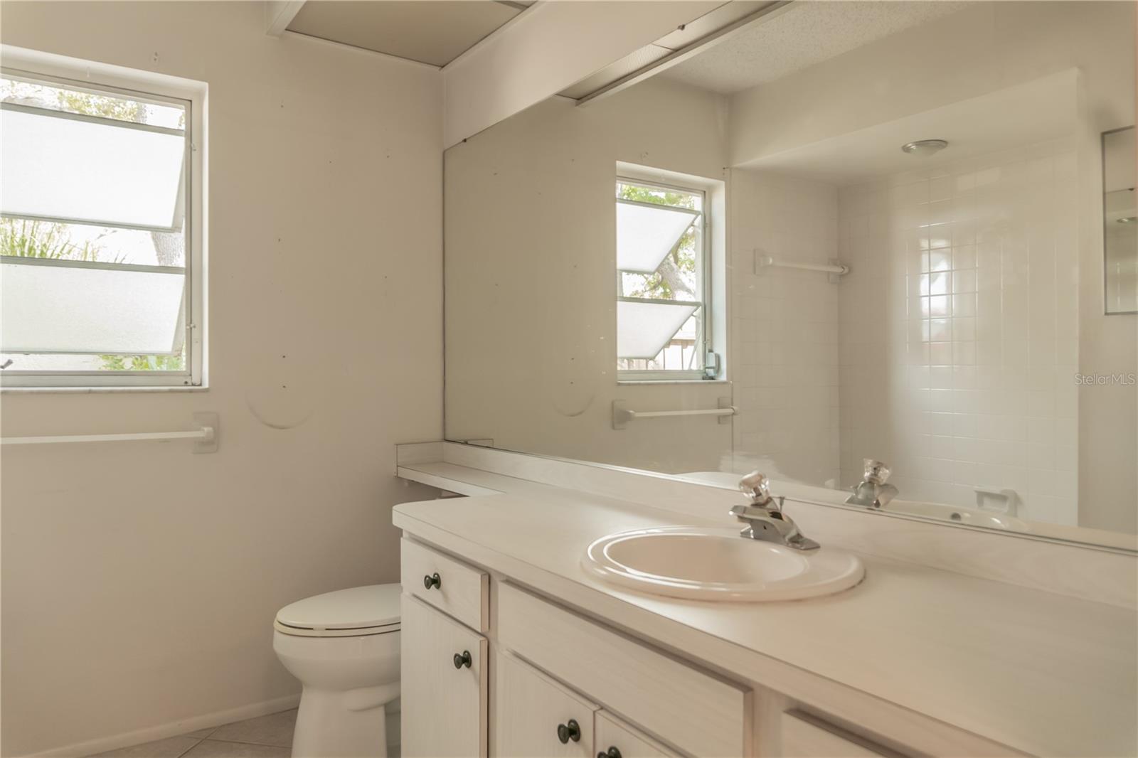 VILLAGE PLAZA SEC 4 - Residential