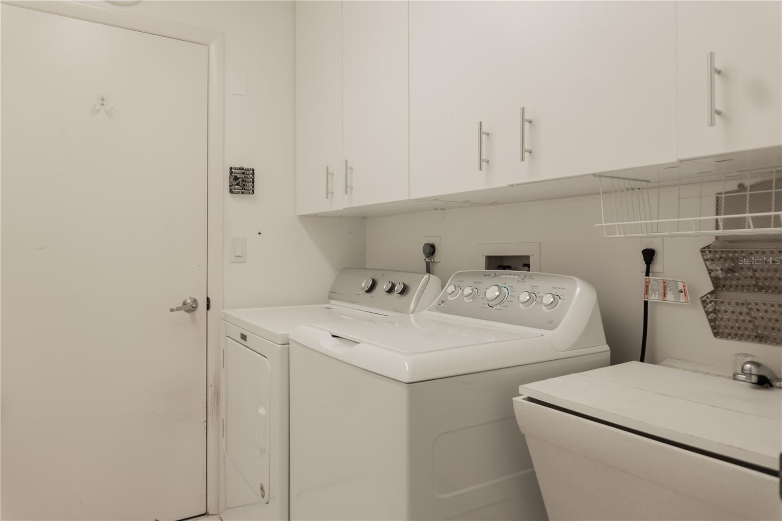 VILLAGE PLAZA SEC 4 - Residential