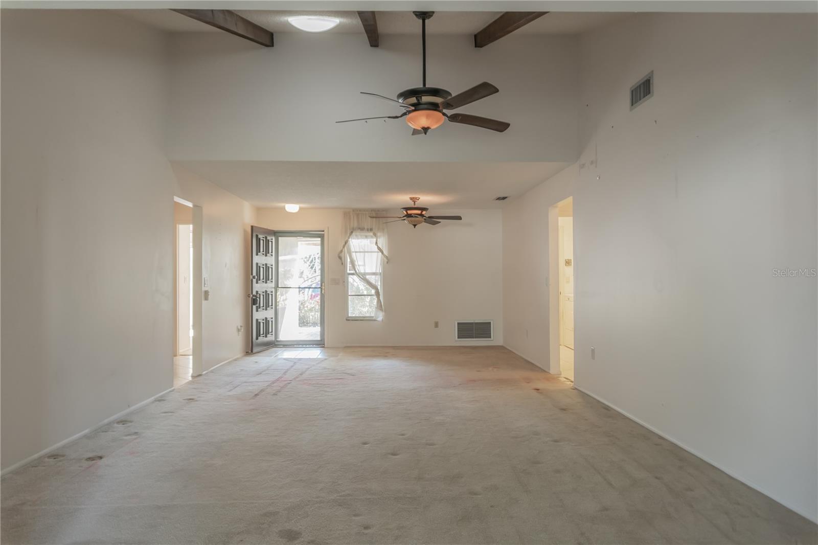 VILLAGE PLAZA SEC 4 - Residential