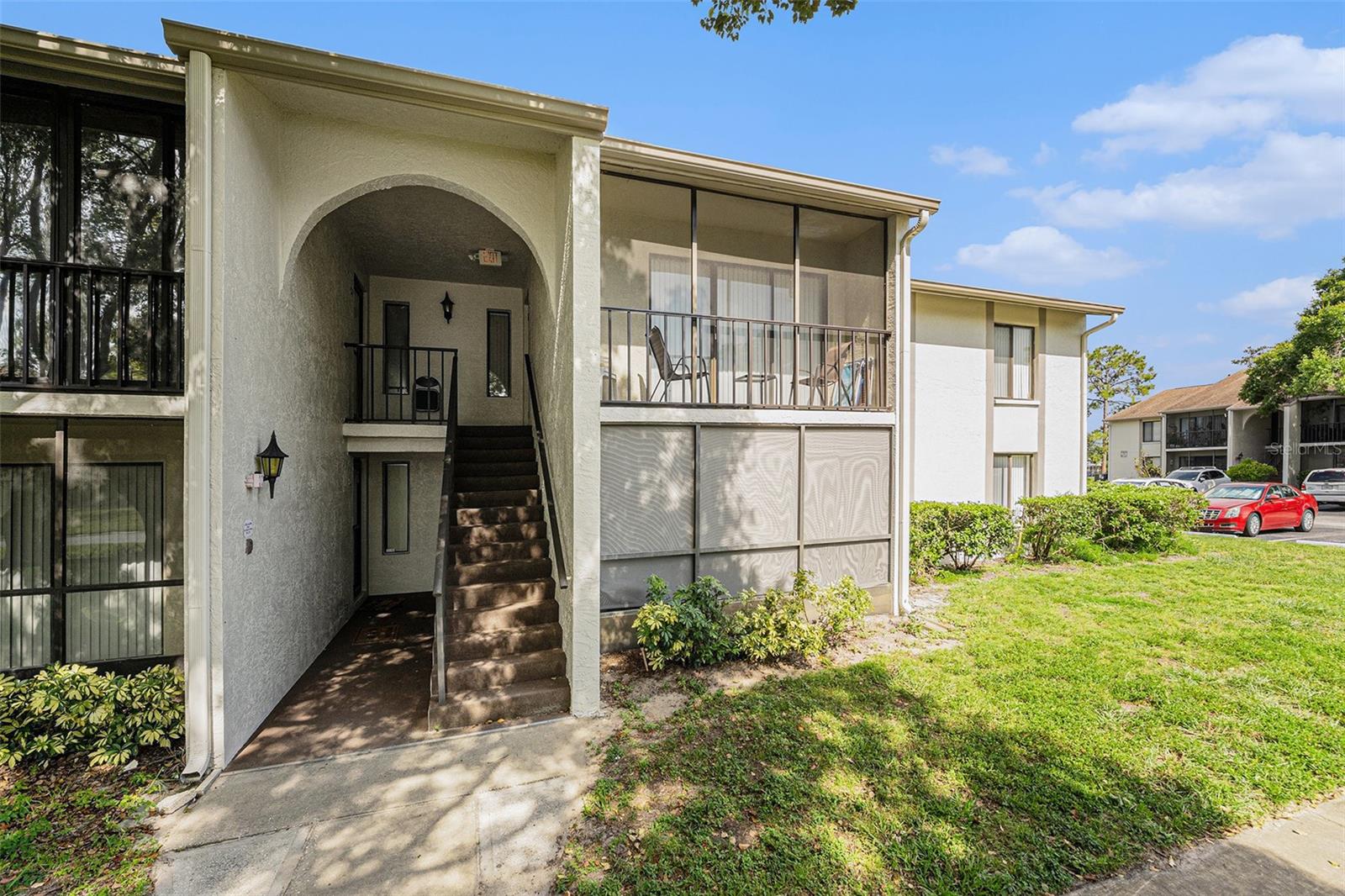 2687 PINE RIDGE WAY S B2
