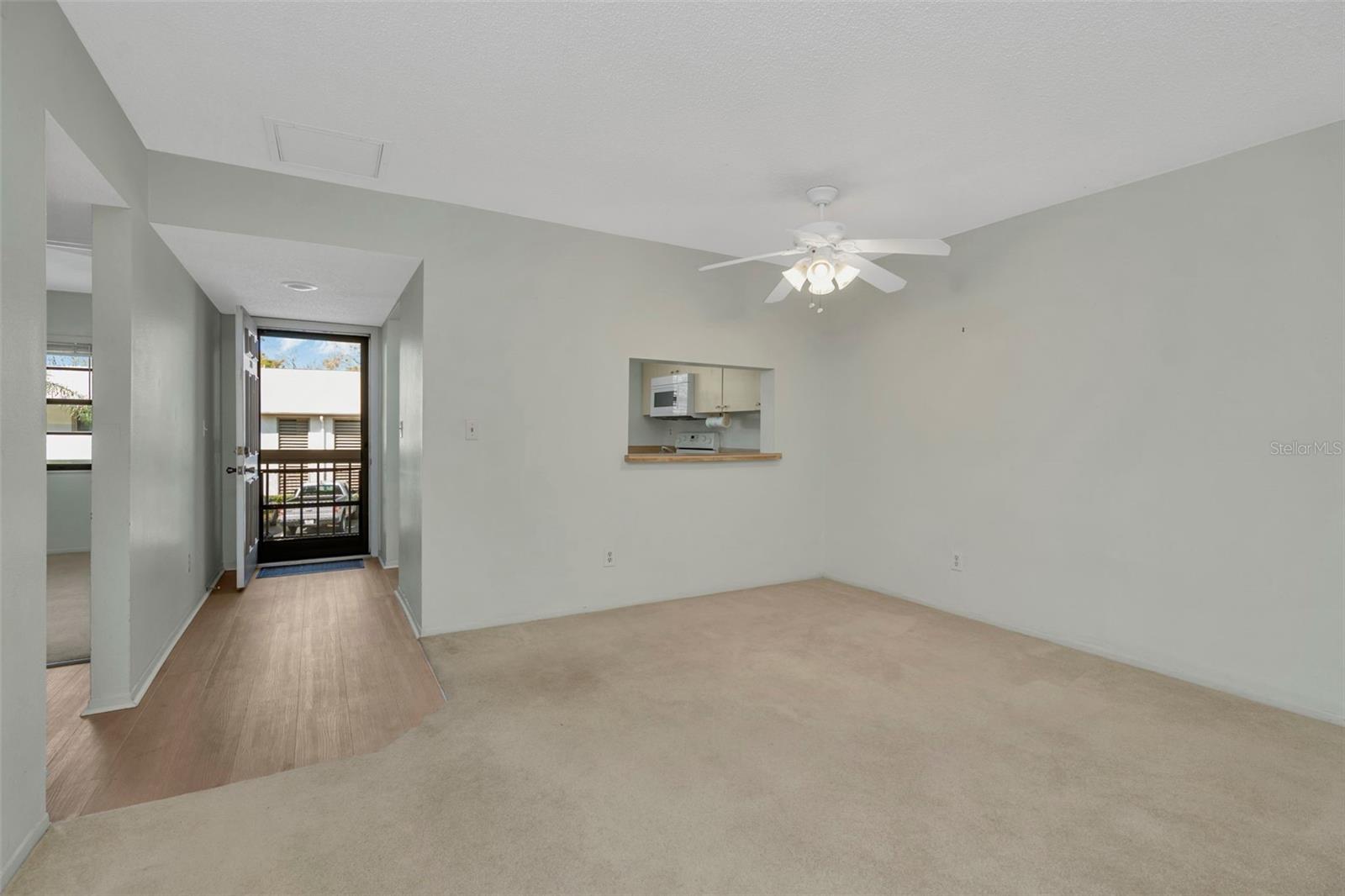 IMPERIAL OAKS CONDO - Residential