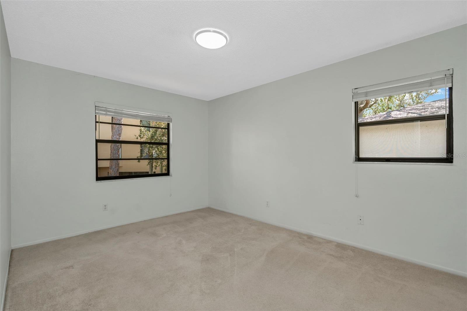 IMPERIAL OAKS CONDO - Residential