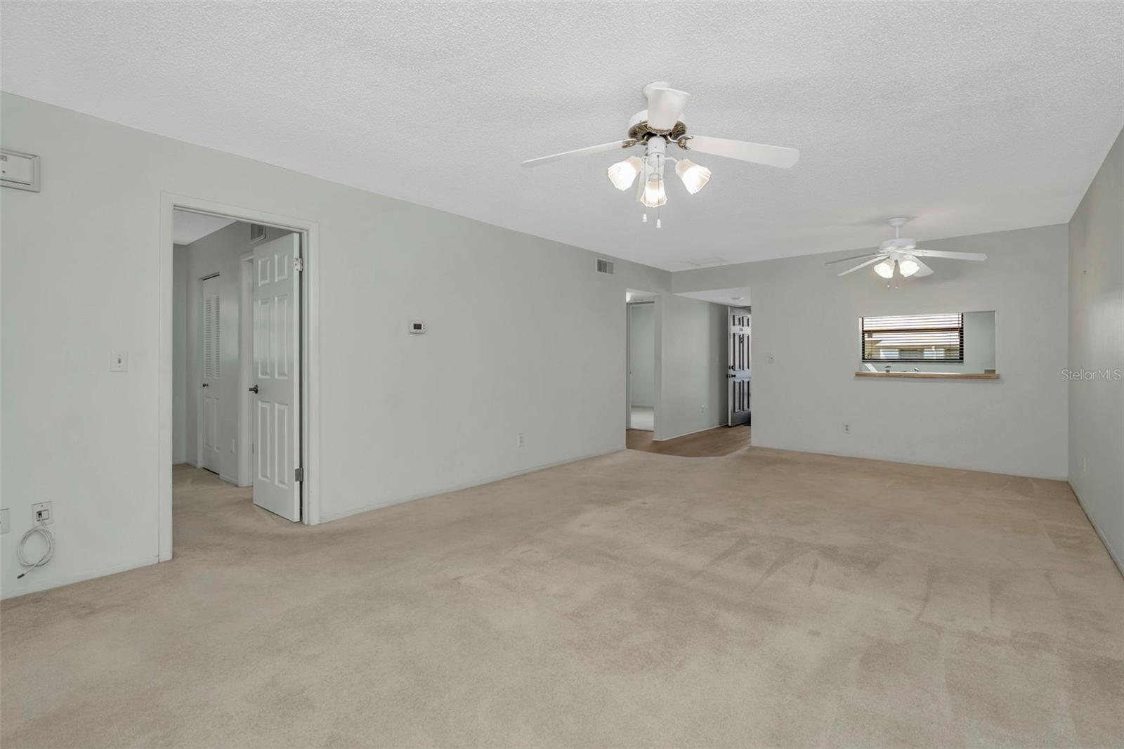 IMPERIAL OAKS CONDO - Residential