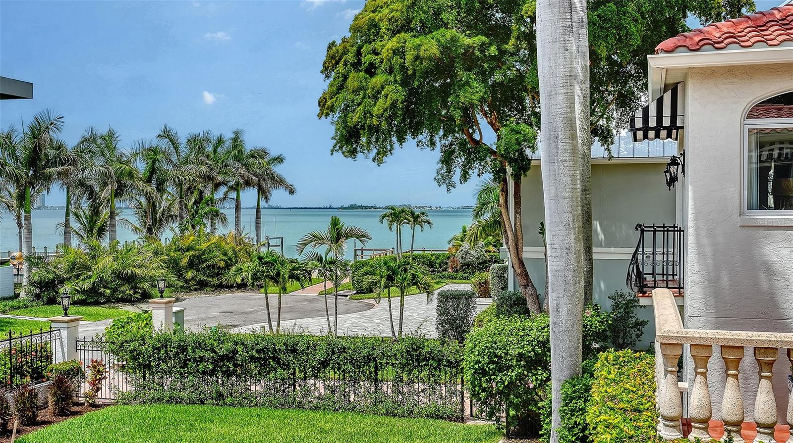 TOCOBAGA BAY - Residential