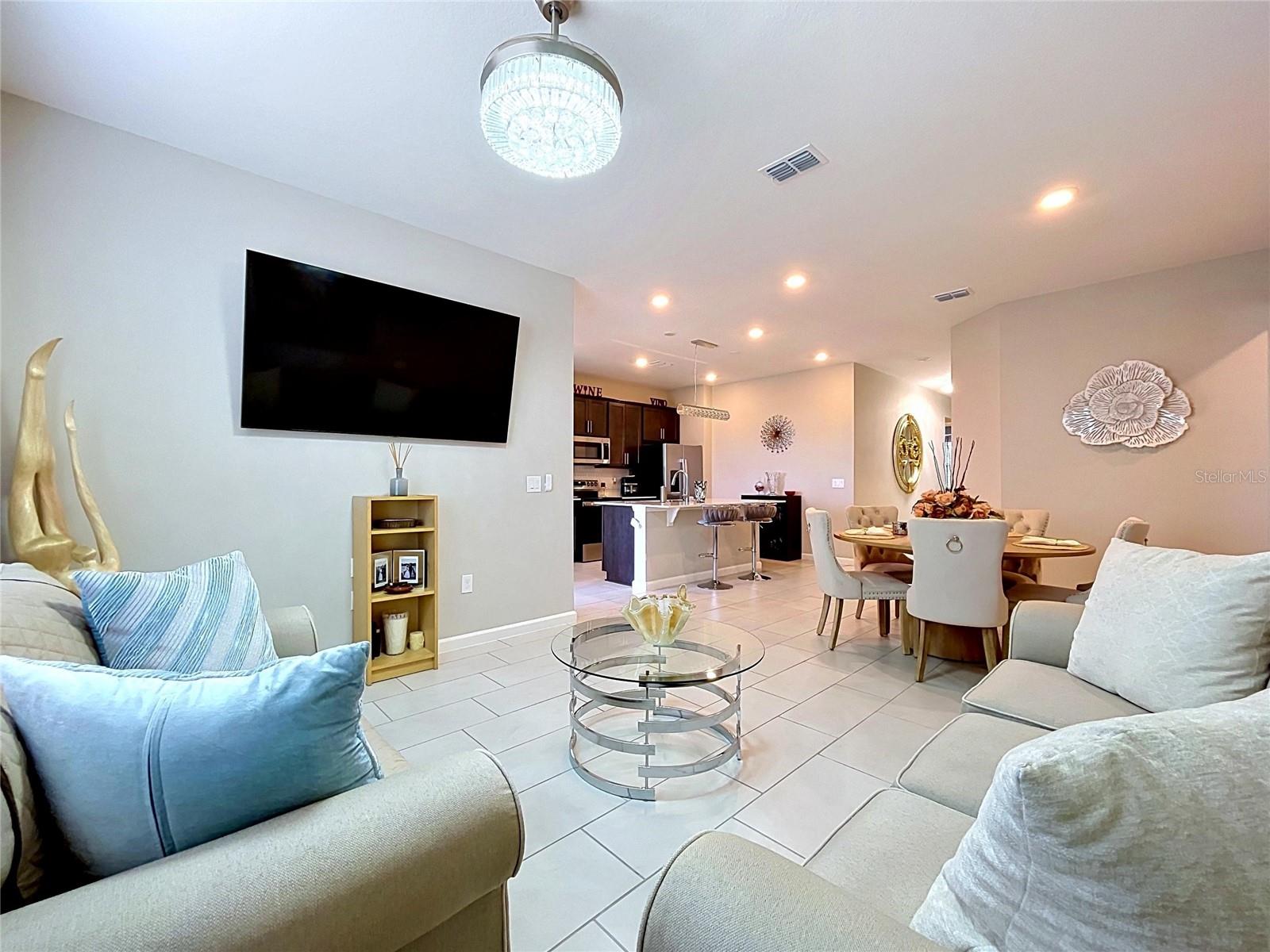MABEL PLACE - Residential