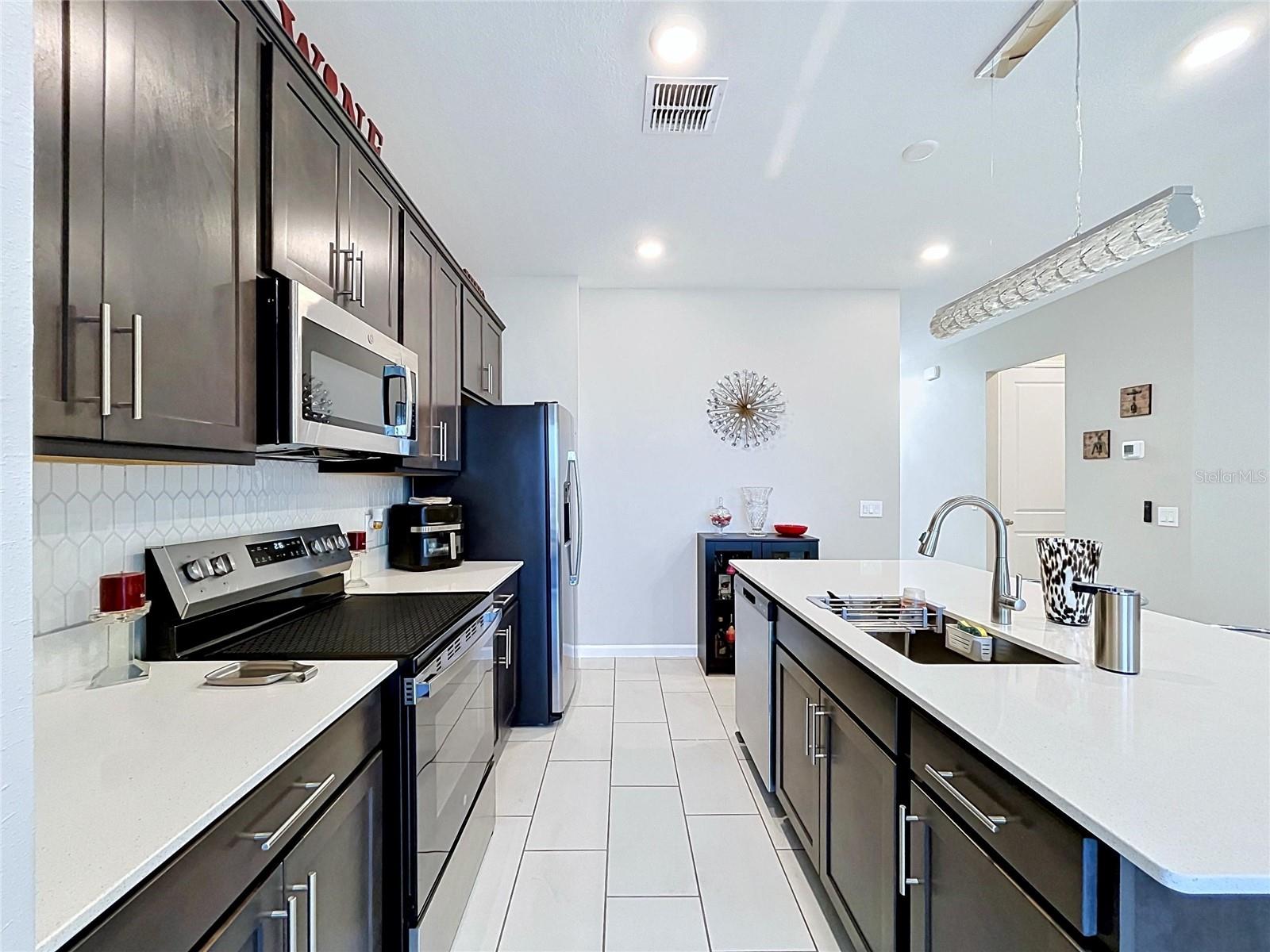 MABEL PLACE - Residential