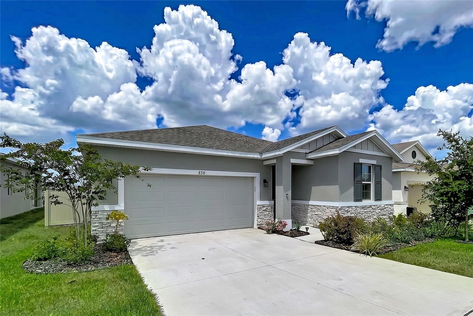 MABEL PLACE - Residential