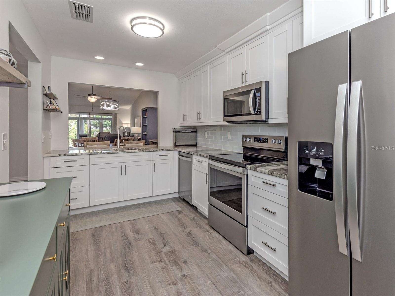 PINEBROOK LAKE CLUB PH 2 - Residential